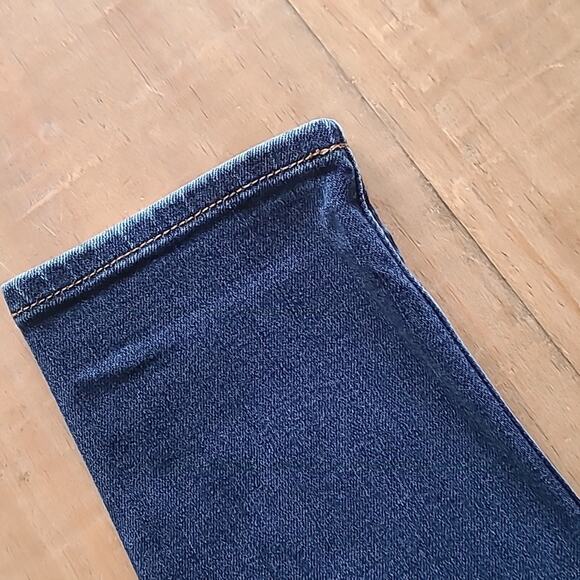 American‎ Eagle Jegging medium Wash Size 4 Super clean! - Picture 3 of 7